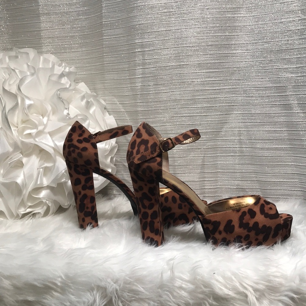 Leopard Print Open Toed Platform Heels